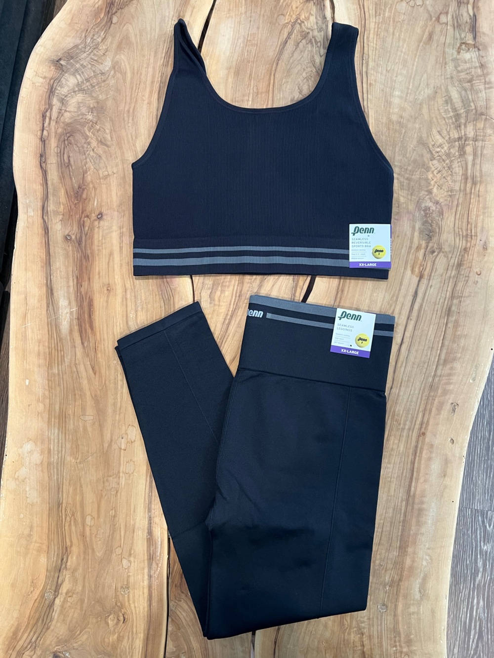 Penn Activewear Black Sports Bra & Leggings Set